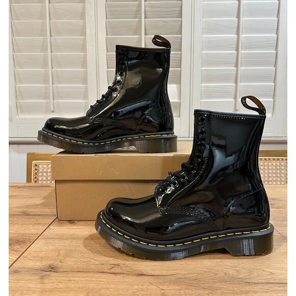 Dr. Martens Docs 1460 Bex Patent Leather Lace Up Women's Boots Size 7 NIB Iconic - Picture 4 of 14